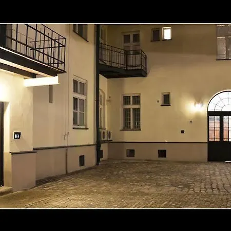 777 Krakkó