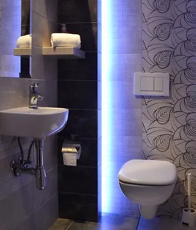 777 Апартаменты *