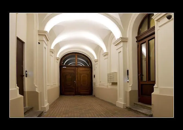 777 アパート クラクフ