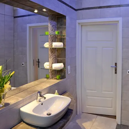 777 * كراكوفيا